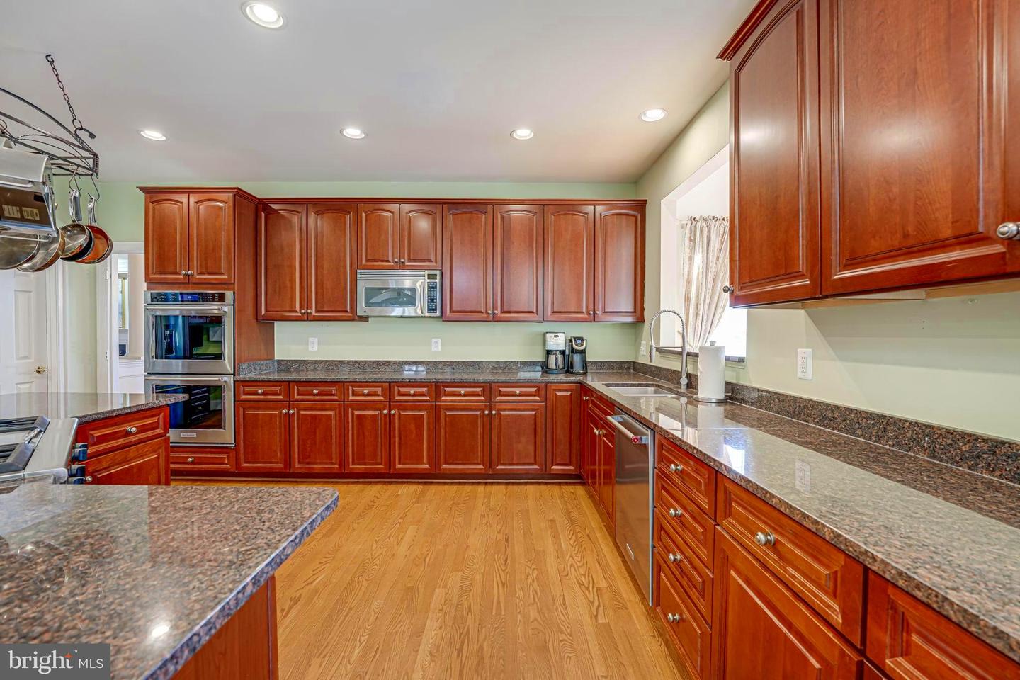 15280 RIDING CLUB DR, HAYMARKET, Virginia 20169, 6 Bedrooms Bedrooms, ,6 BathroomsBathrooms,Residential,For sale,15280 RIDING CLUB DR,VAPW2104862 MLS # VAPW2104862