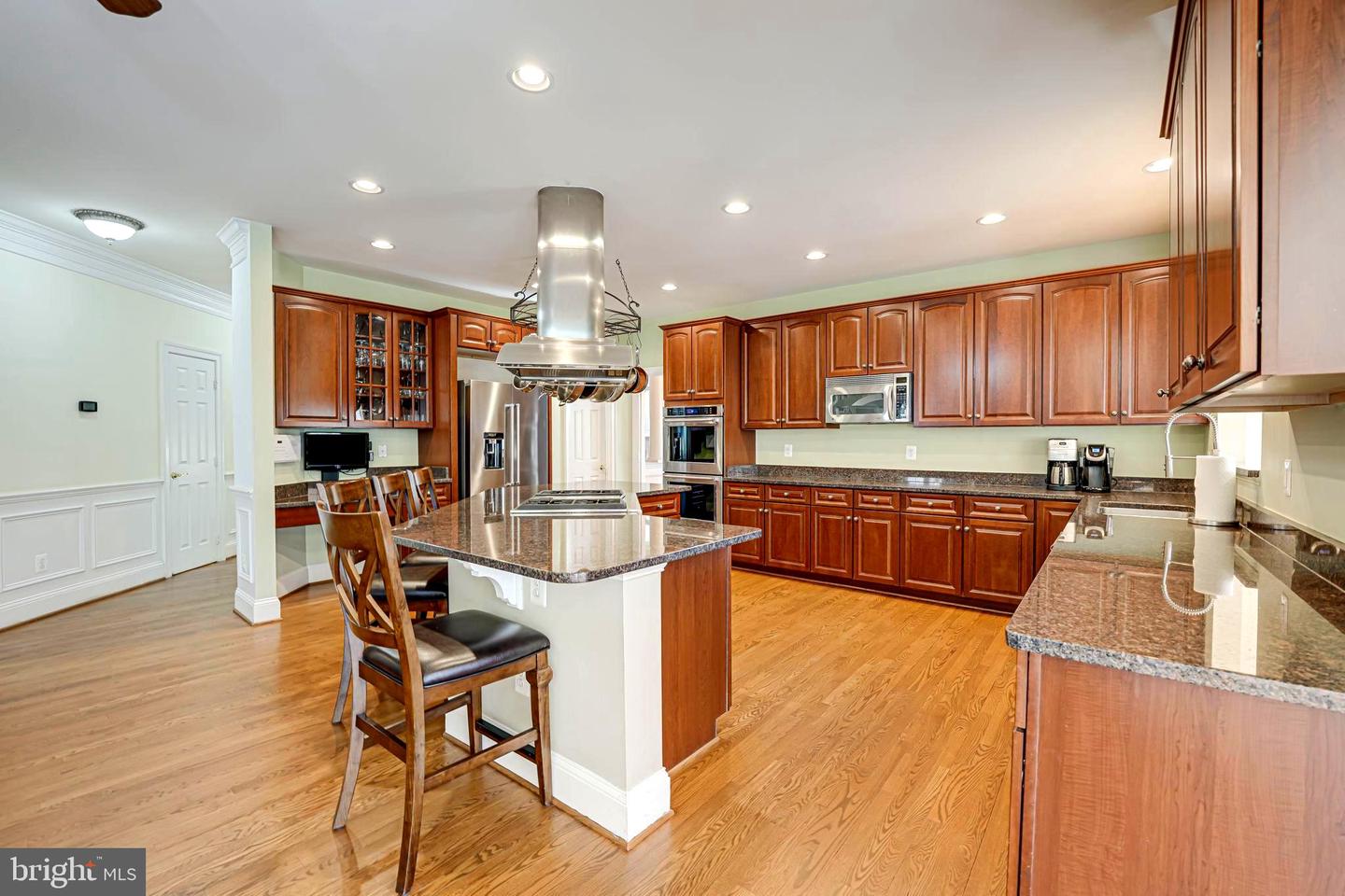 15280 RIDING CLUB DR, HAYMARKET, Virginia 20169, 6 Bedrooms Bedrooms, ,6 BathroomsBathrooms,Residential,For sale,15280 RIDING CLUB DR,VAPW2104862 MLS # VAPW2104862