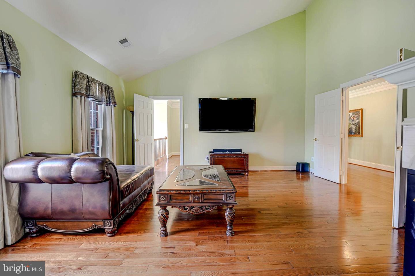 15280 RIDING CLUB DR, HAYMARKET, Virginia 20169, 6 Bedrooms Bedrooms, ,6 BathroomsBathrooms,Residential,For sale,15280 RIDING CLUB DR,VAPW2104862 MLS # VAPW2104862
