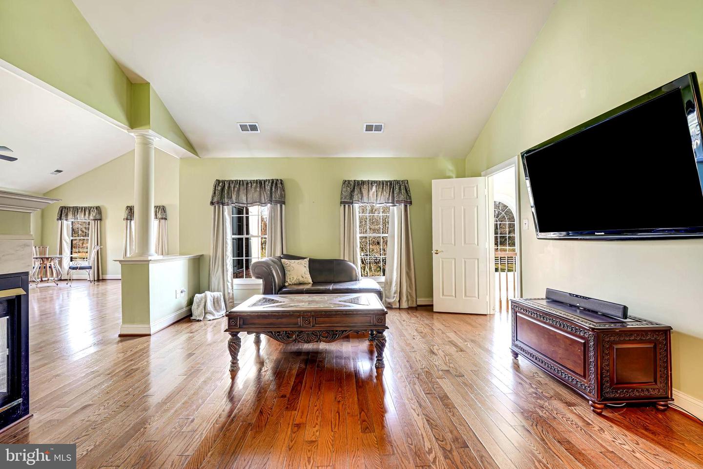 15280 RIDING CLUB DR, HAYMARKET, Virginia 20169, 6 Bedrooms Bedrooms, ,6 BathroomsBathrooms,Residential,For sale,15280 RIDING CLUB DR,VAPW2104862 MLS # VAPW2104862