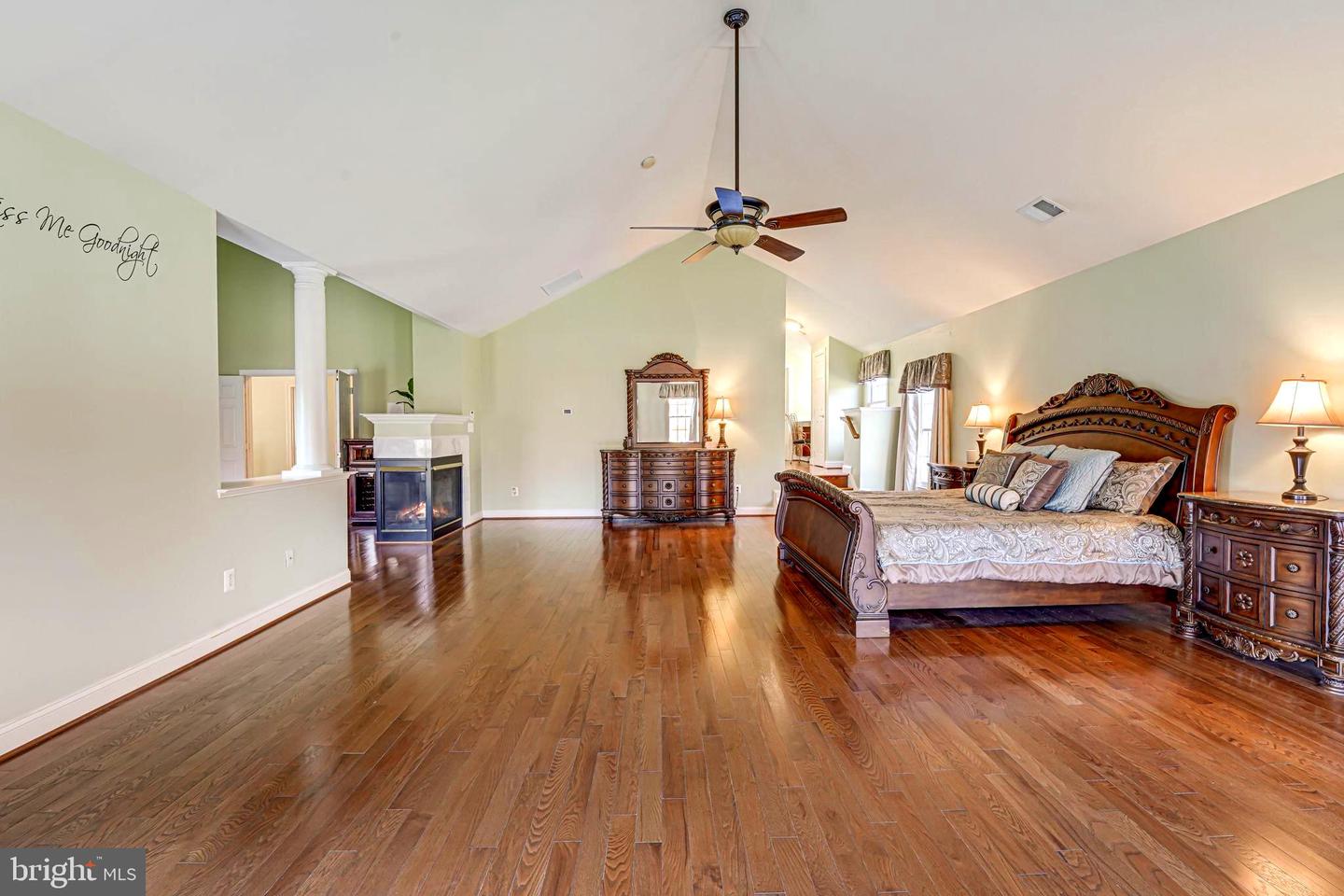 15280 RIDING CLUB DR, HAYMARKET, Virginia 20169, 6 Bedrooms Bedrooms, ,6 BathroomsBathrooms,Residential,For sale,15280 RIDING CLUB DR,VAPW2104862 MLS # VAPW2104862