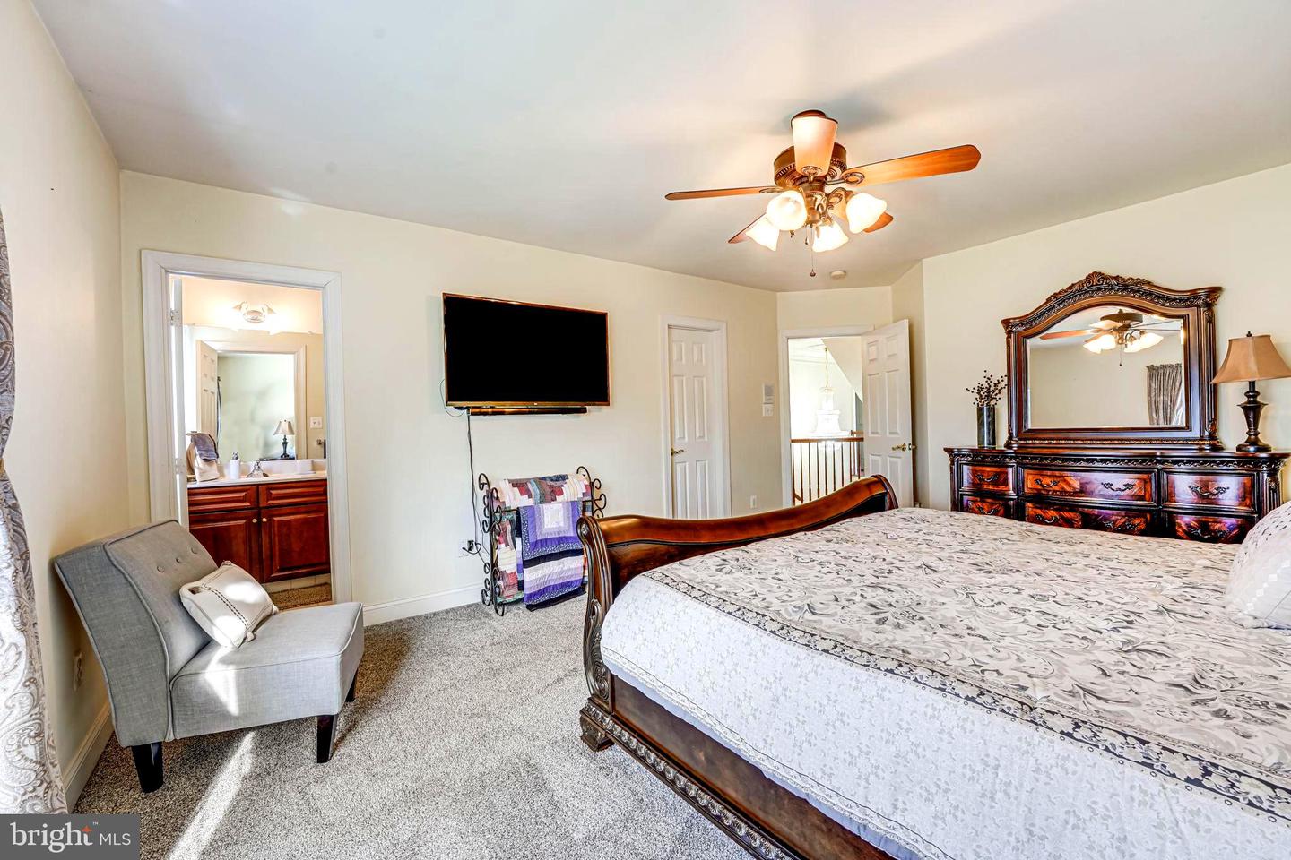 15280 RIDING CLUB DR, HAYMARKET, Virginia 20169, 6 Bedrooms Bedrooms, ,6 BathroomsBathrooms,Residential,For sale,15280 RIDING CLUB DR,VAPW2104862 MLS # VAPW2104862
