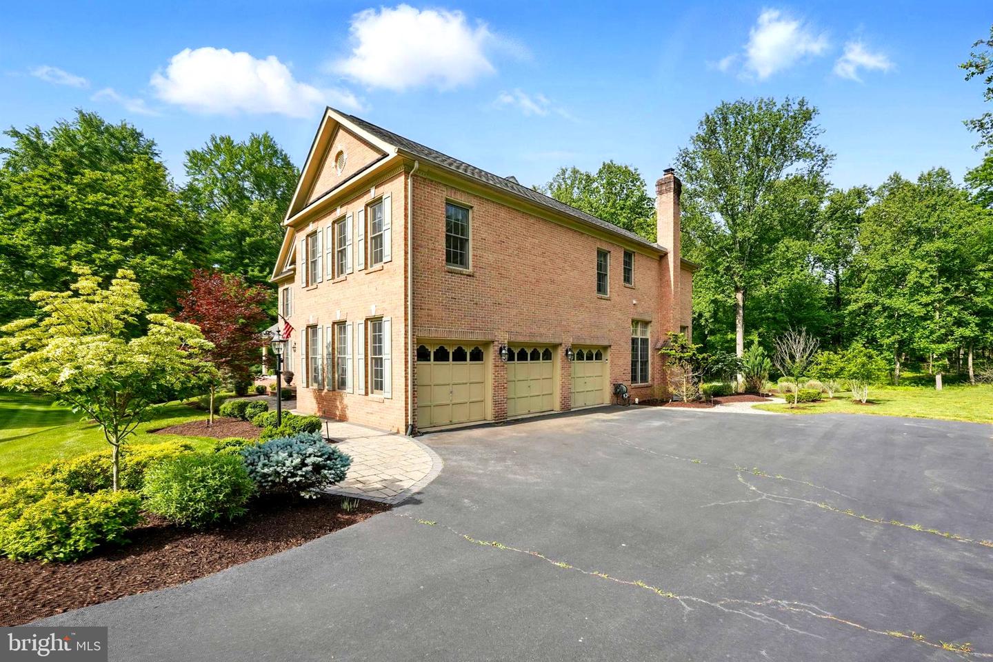 15280 RIDING CLUB DR, HAYMARKET, Virginia 20169, 6 Bedrooms Bedrooms, ,6 BathroomsBathrooms,Residential,For sale,15280 RIDING CLUB DR,VAPW2104862 MLS # VAPW2104862