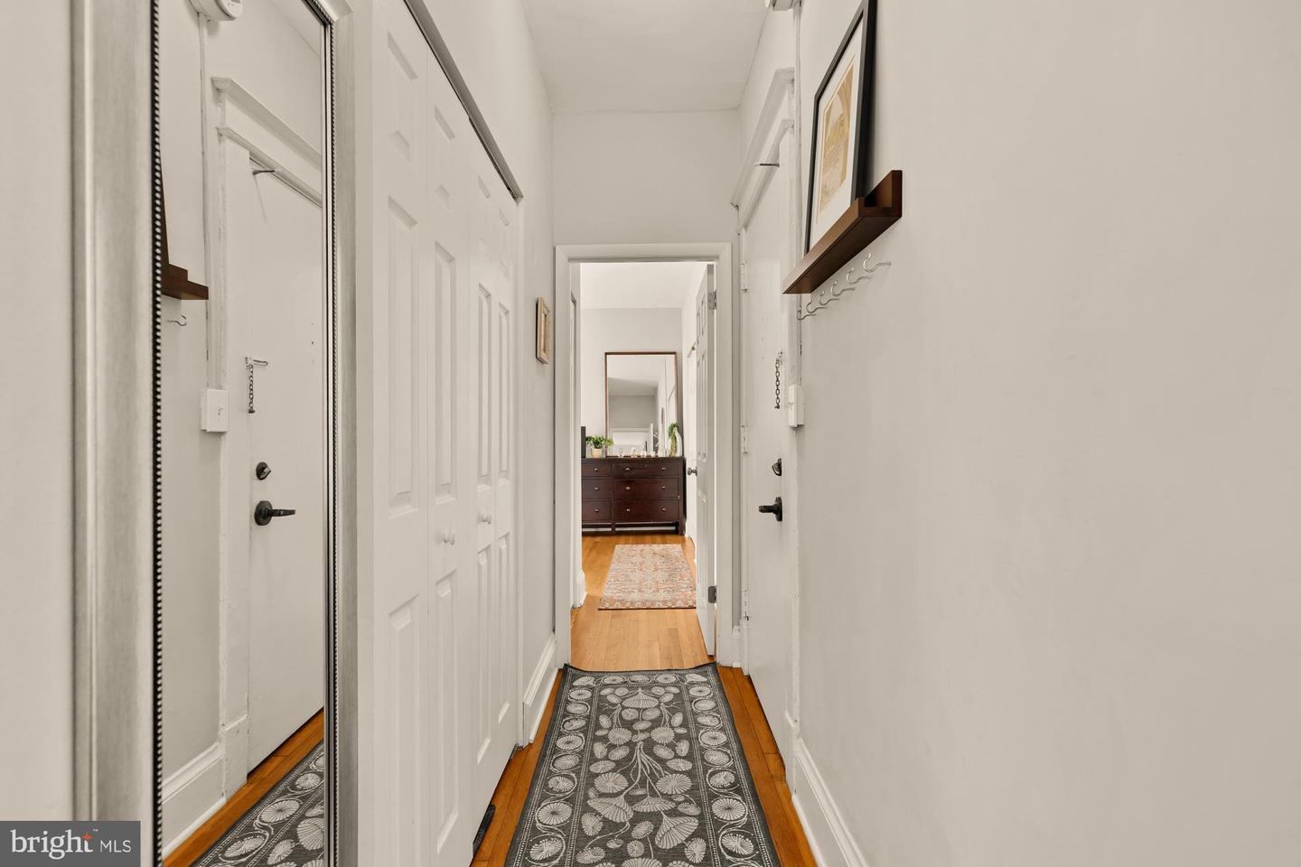 3022 WISCONSIN AVE NW #208, WASHINGTON, District Of Columbia 20016, 1 Bedroom Bedrooms, 5 Rooms Rooms,1 BathroomBathrooms,Residential,For sale,3022 WISCONSIN AVE NW #208,DCDC2224466 MLS # DCDC2224466