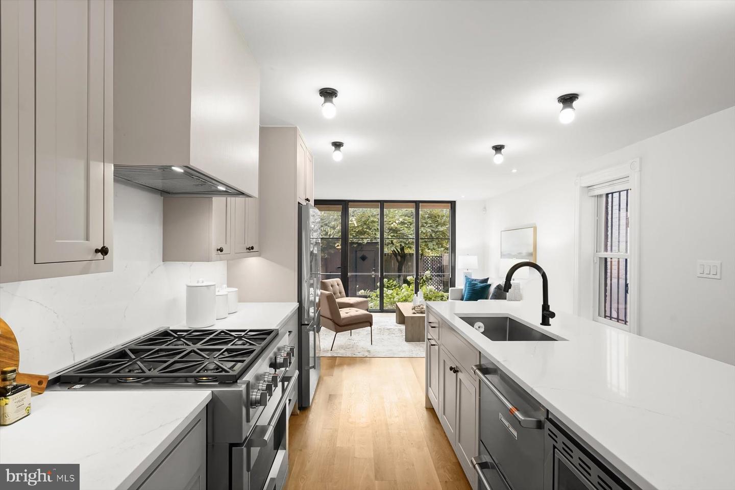 939 O ST NW, WASHINGTON, District Of Columbia 20001, 3 Bedrooms Bedrooms, ,2 BathroomsBathrooms,Residential,For sale,939 O ST NW,DCDC2224470 MLS # DCDC2224470