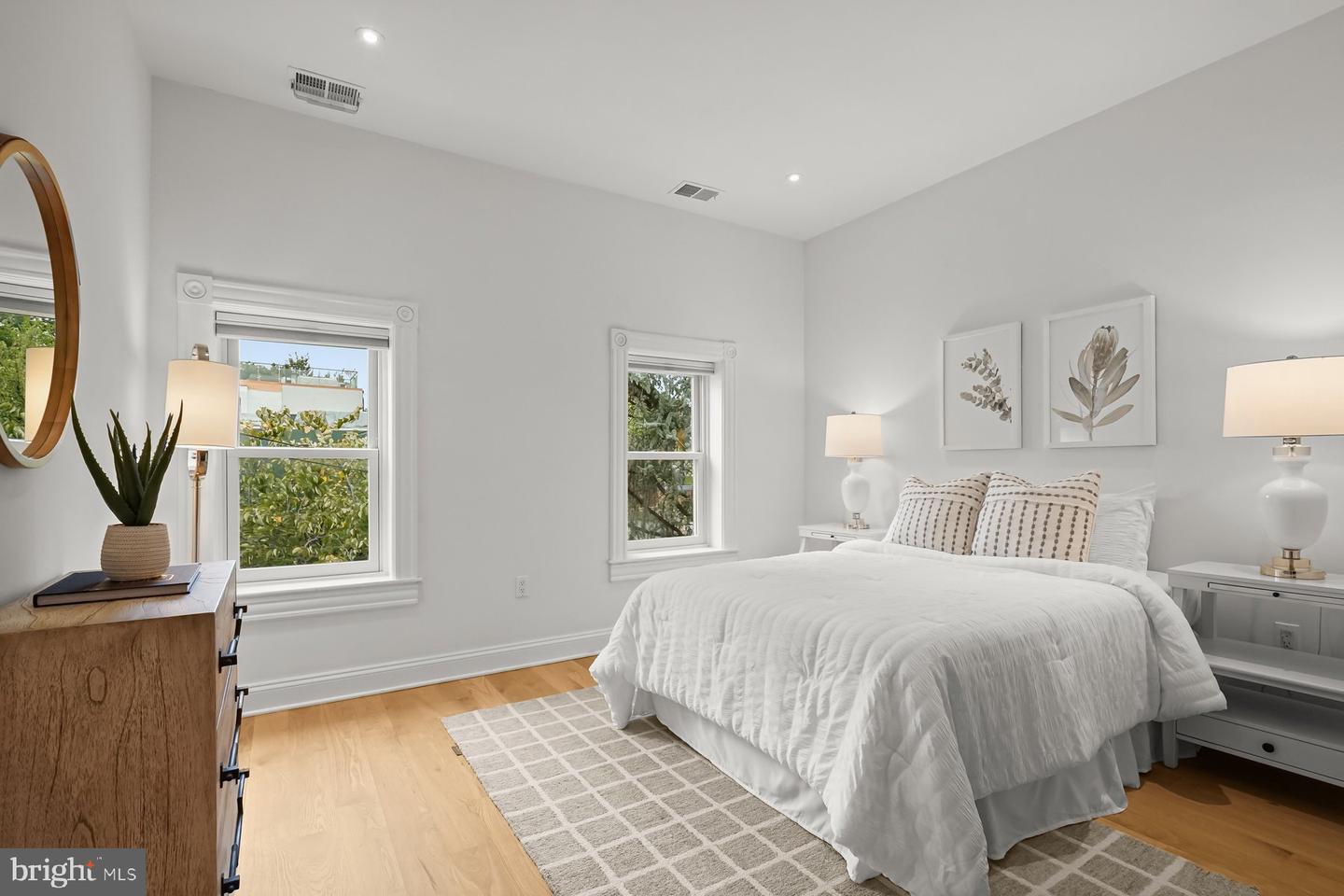 939 O ST NW, WASHINGTON, District Of Columbia 20001, 3 Bedrooms Bedrooms, ,2 BathroomsBathrooms,Residential,For sale,939 O ST NW,DCDC2224470 MLS # DCDC2224470