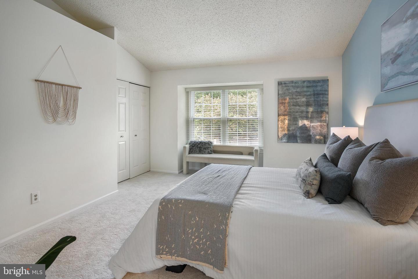 6542 CYPRESS POINT RD, ALEXANDRIA, Virginia 22312, 2 Bedrooms Bedrooms, ,3 BathroomsBathrooms,Residential,For sale,6542 CYPRESS POINT RD,VAFX2269578 MLS # VAFX2269578