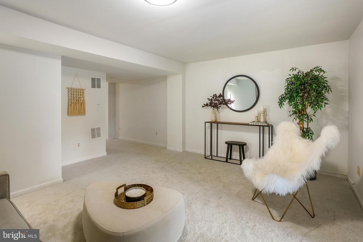 6542 CYPRESS POINT RD, ALEXANDRIA, Virginia 22312, 2 Bedrooms Bedrooms, ,3 BathroomsBathrooms,Residential,For sale,6542 CYPRESS POINT RD,VAFX2269578 MLS # VAFX2269578