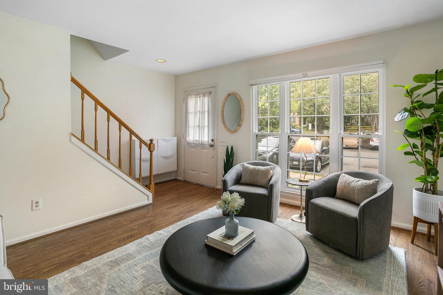 6542 CYPRESS POINT RD, ALEXANDRIA, Virginia 22312, 2 Bedrooms Bedrooms, ,3 BathroomsBathrooms,Residential,For sale,6542 CYPRESS POINT RD,VAFX2269578 MLS # VAFX2269578