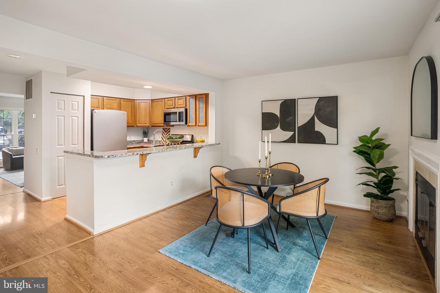 6542 CYPRESS POINT RD, ALEXANDRIA, Virginia 22312, 2 Bedrooms Bedrooms, ,3 BathroomsBathrooms,Residential,For sale,6542 CYPRESS POINT RD,VAFX2269578 MLS # VAFX2269578