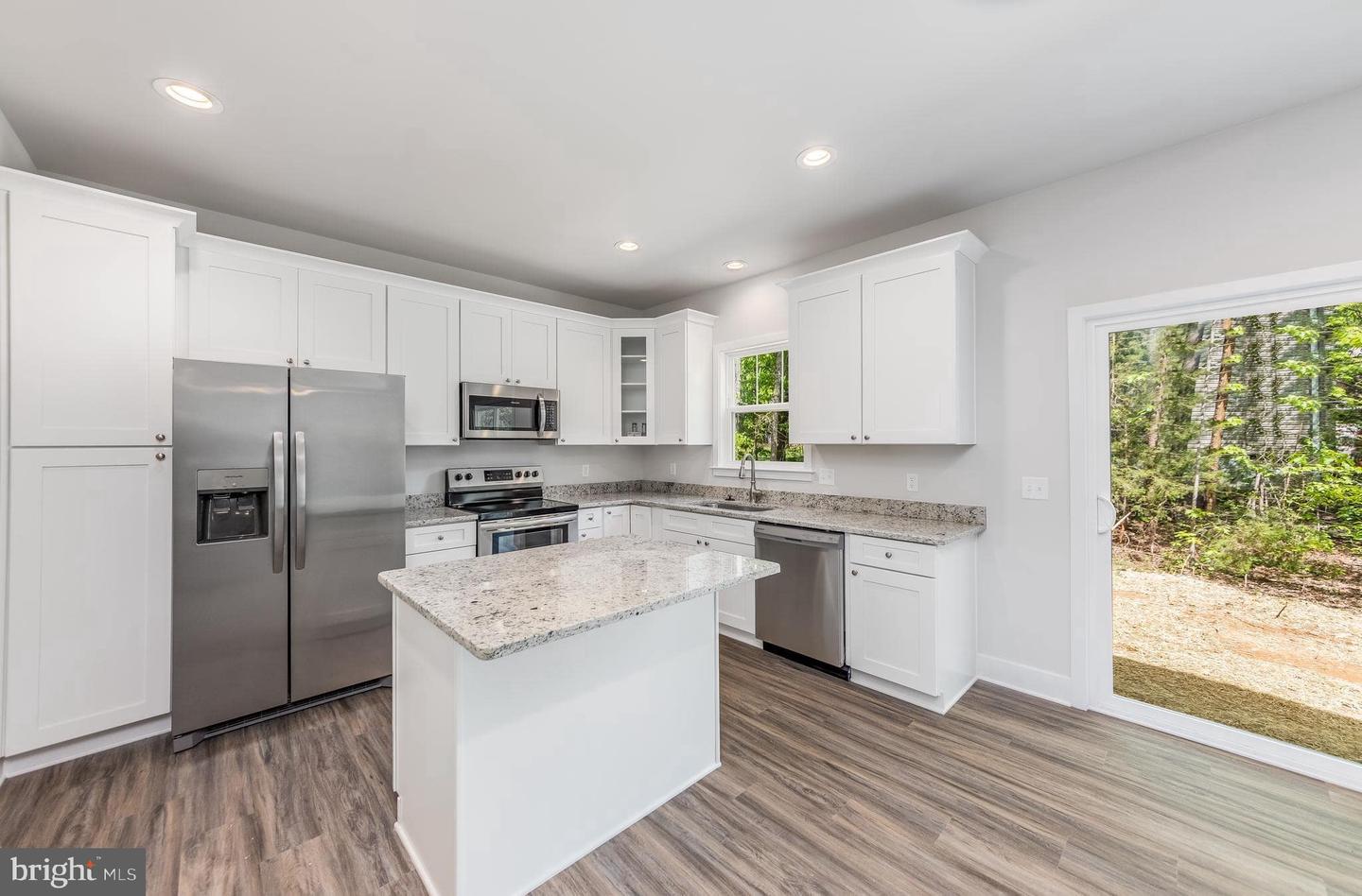 19 RIDGE ROAD, STAFFORD, Virginia 22556, 3 Bedrooms Bedrooms, ,2 BathroomsBathrooms,Residential,For sale,19 RIDGE ROAD,VAST2042976 MLS # VAST2042976