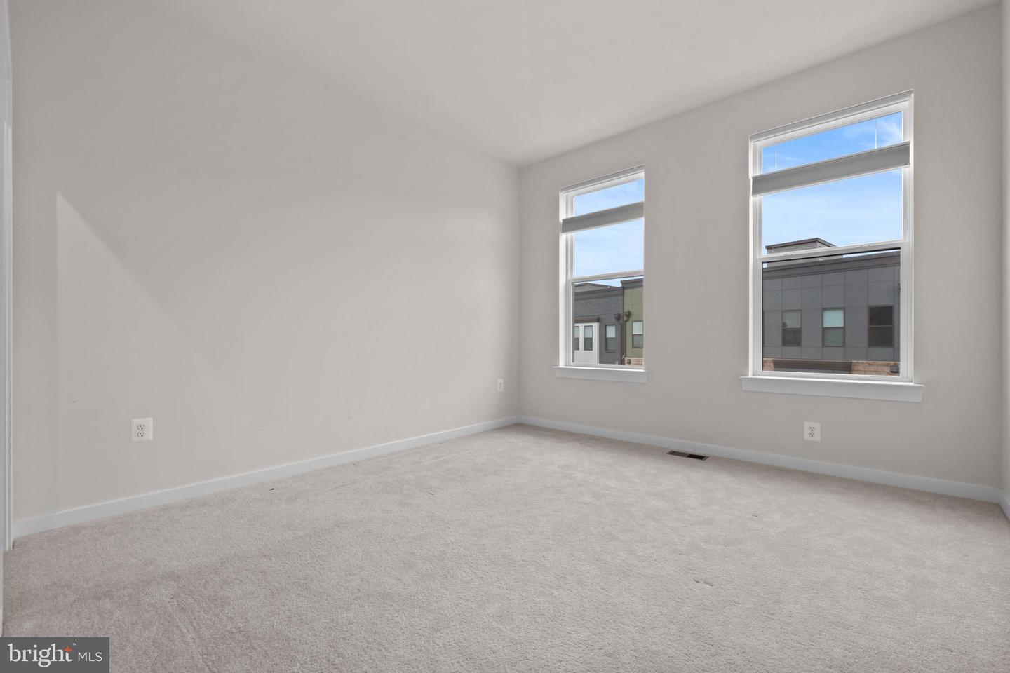 14114 GYPSUM LOOP #64, CHANTILLY, Virginia 20151, 3 Bedrooms Bedrooms, ,2 BathroomsBathrooms,Residential,For sale,14114 GYPSUM LOOP #64,VAFX2269606 MLS # VAFX2269606