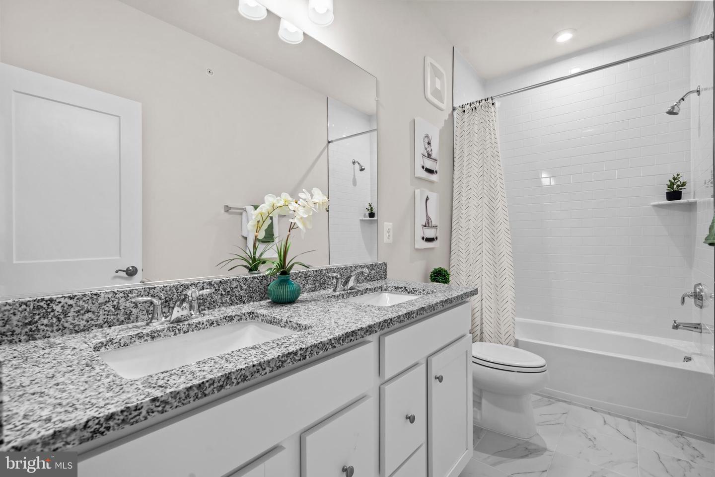 14114 GYPSUM LOOP #64, CHANTILLY, Virginia 20151, 3 Bedrooms Bedrooms, ,2 BathroomsBathrooms,Residential,For sale,14114 GYPSUM LOOP #64,VAFX2269606 MLS # VAFX2269606