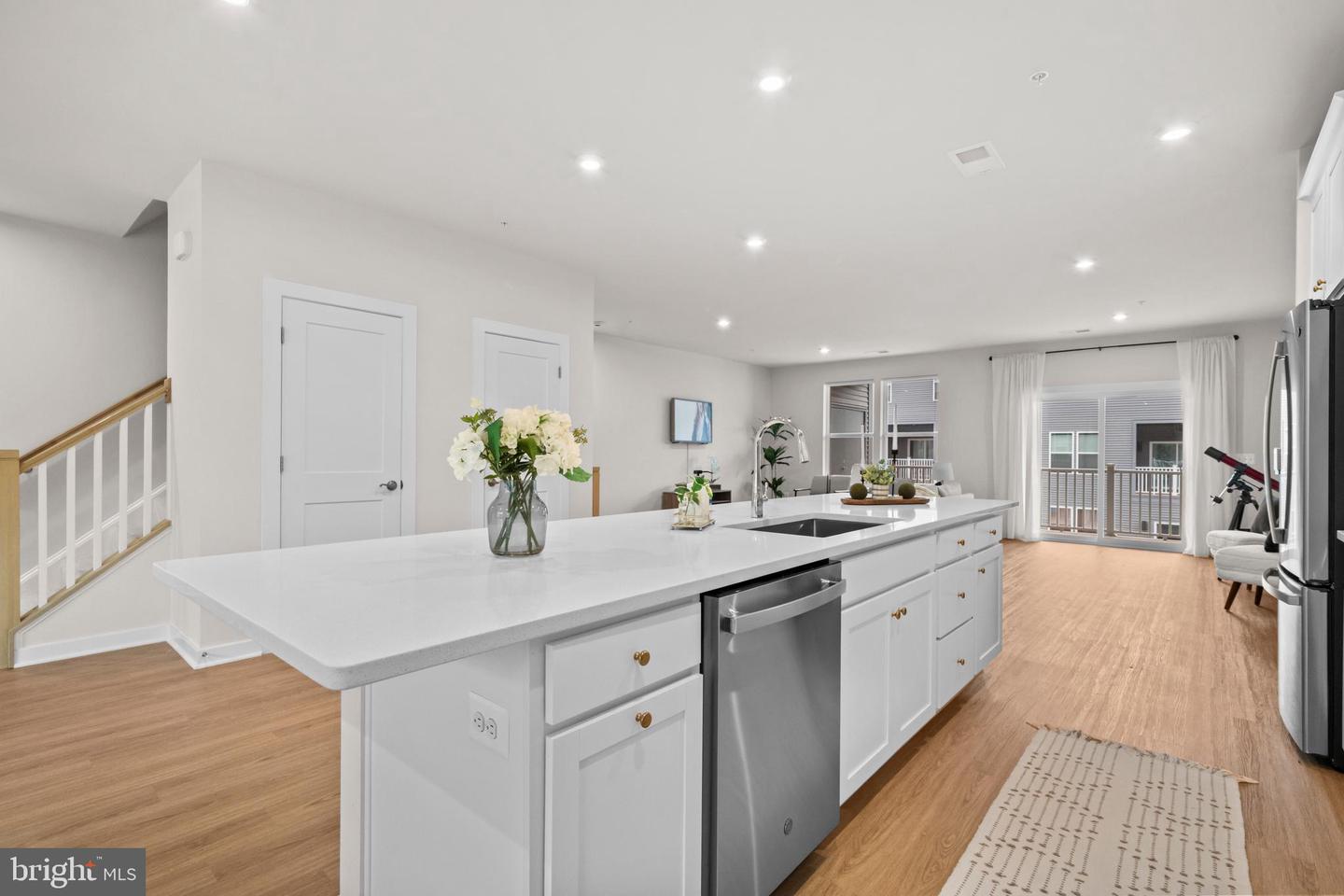 14114 GYPSUM LOOP #64, CHANTILLY, Virginia 20151, 3 Bedrooms Bedrooms, ,2 BathroomsBathrooms,Residential,For sale,14114 GYPSUM LOOP #64,VAFX2269606 MLS # VAFX2269606