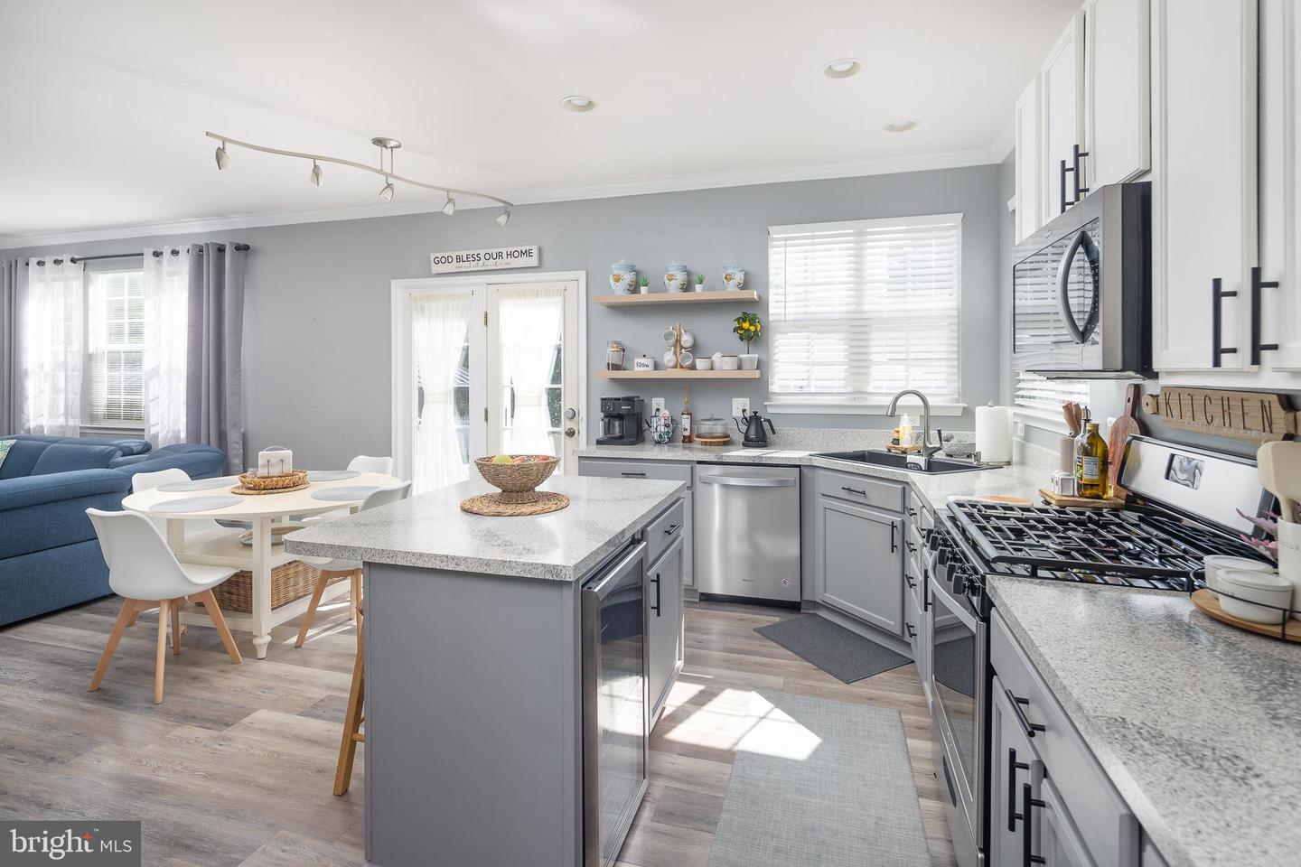 9505 DUNBLANE CT, BRISTOW, Virginia 20136, 4 Bedrooms Bedrooms, ,2 BathroomsBathrooms,Residential,For sale,9505 DUNBLANE CT,VAPW2104880 MLS # VAPW2104880