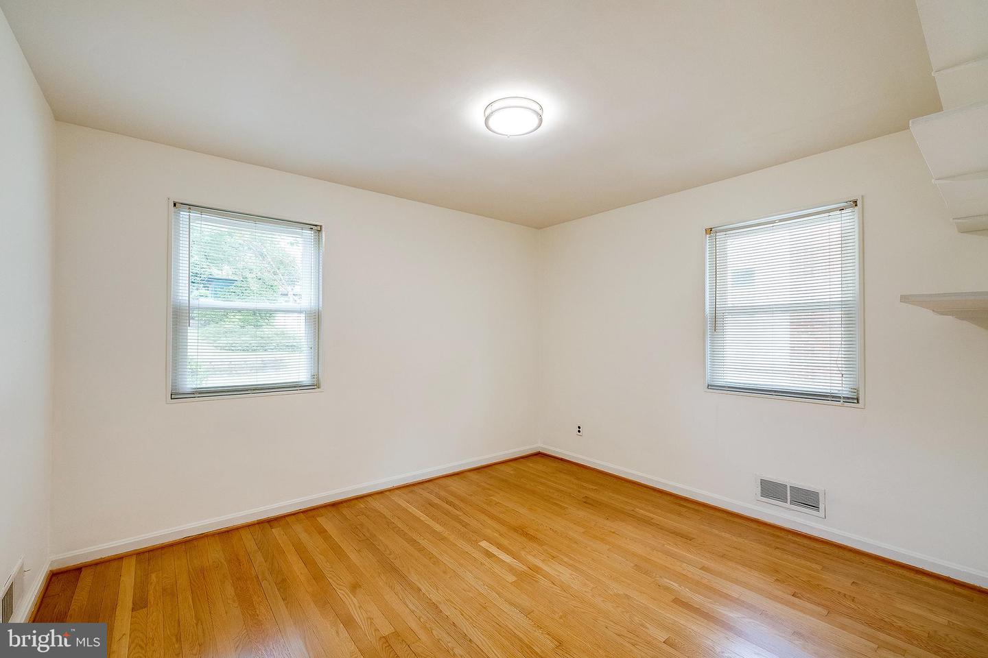 6159 1ST PL NE, WASHINGTON, District Of Columbia 20011, 4 Bedrooms Bedrooms, ,2 BathroomsBathrooms,Residential,For sale,6159 1ST PL NE,DCDC2224548 MLS # DCDC2224548