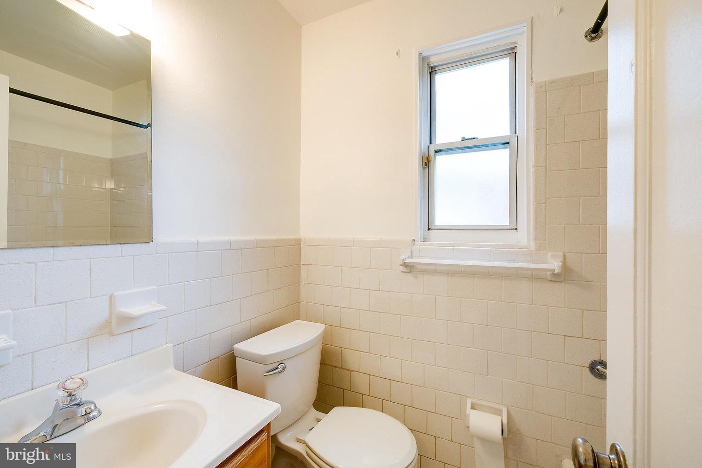6159 1ST PL NE, WASHINGTON, District Of Columbia 20011, 4 Bedrooms Bedrooms, ,2 BathroomsBathrooms,Residential,For sale,6159 1ST PL NE,DCDC2224548 MLS # DCDC2224548