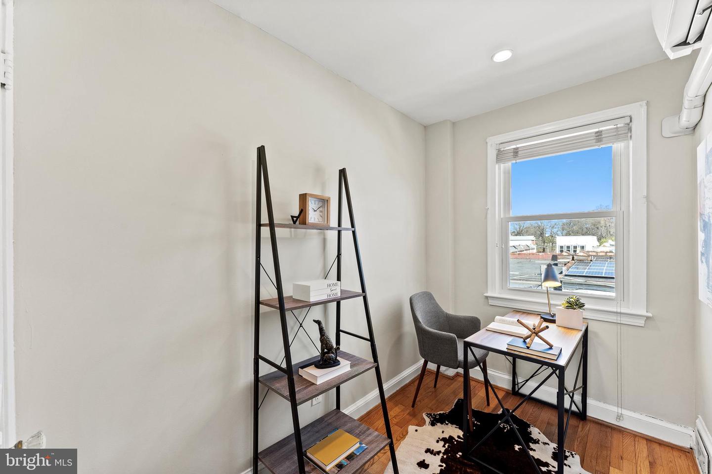 1764 LYMAN PL NE, WASHINGTON, District Of Columbia 20002, 4 Bedrooms Bedrooms, ,2 BathroomsBathrooms,Residential,For sale,1764 LYMAN PL NE,DCDC2224550 MLS # DCDC2224550