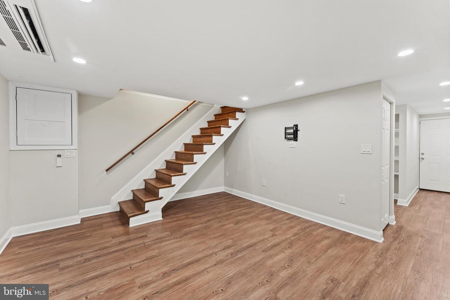 1764 LYMAN PL NE, WASHINGTON, District Of Columbia 20002, 4 Bedrooms Bedrooms, ,2 BathroomsBathrooms,Residential,For sale,1764 LYMAN PL NE,DCDC2224550 MLS # DCDC2224550