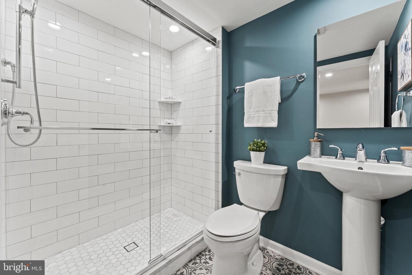 1764 LYMAN PL NE, WASHINGTON, District Of Columbia 20002, 4 Bedrooms Bedrooms, ,2 BathroomsBathrooms,Residential,For sale,1764 LYMAN PL NE,DCDC2224550 MLS # DCDC2224550