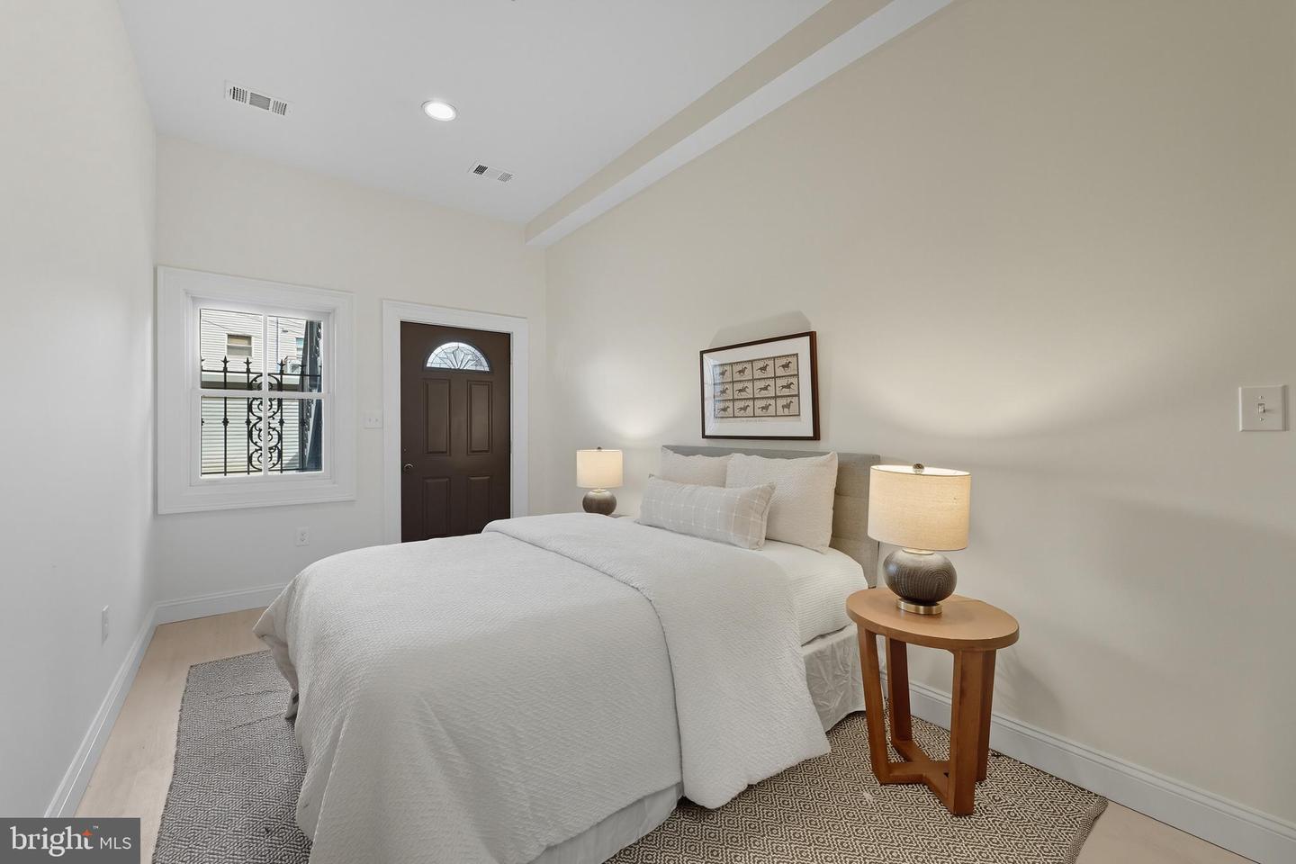 2123 11TH ST NW, WASHINGTON, District Of Columbia 20001, 5 Bedrooms Bedrooms, ,3 BathroomsBathrooms,Residential,For sale,2123 11TH ST NW,DCDC2224570 MLS # DCDC2224570