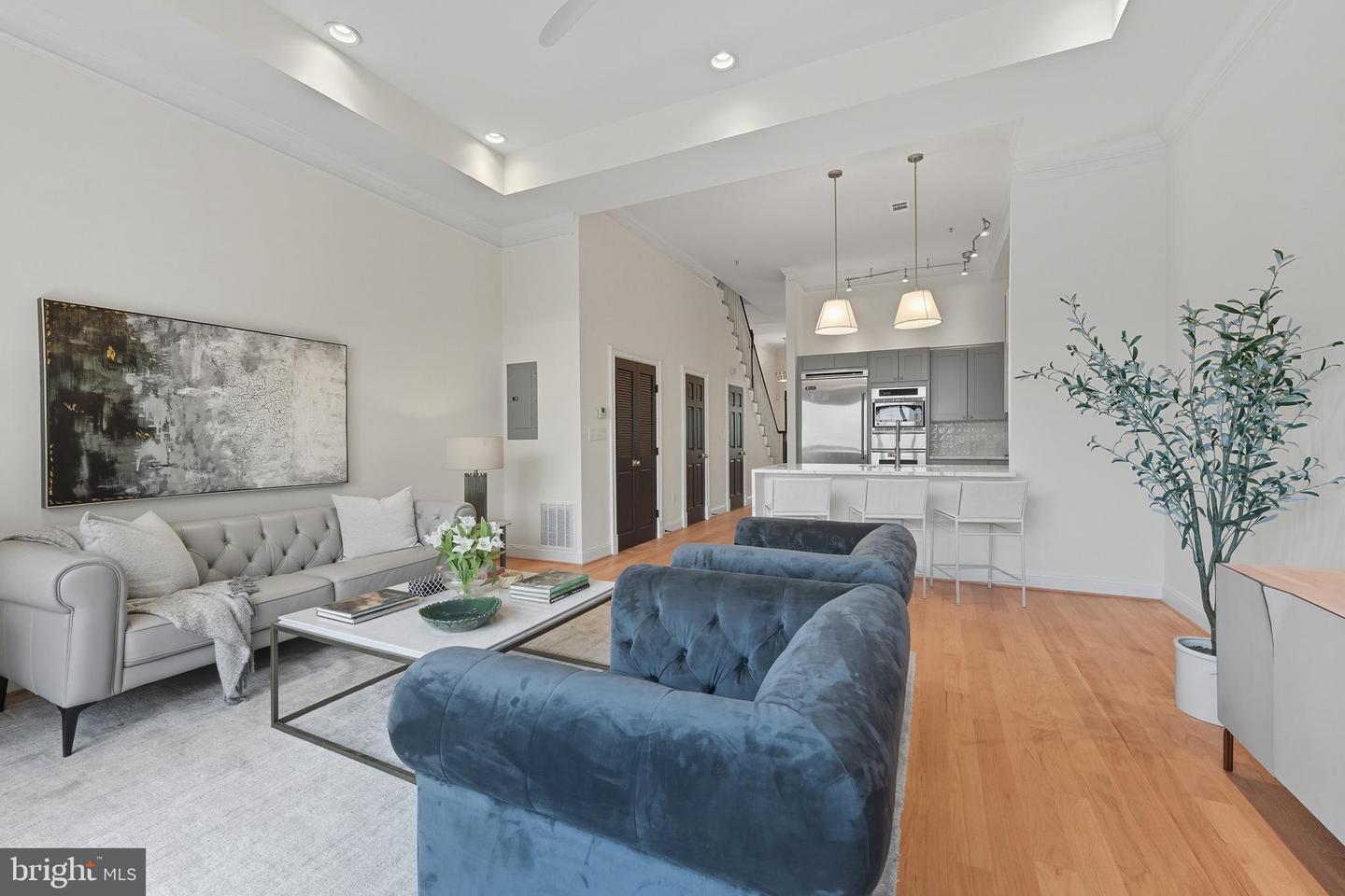 2123 11TH ST NW, WASHINGTON, District Of Columbia 20001, 5 Bedrooms Bedrooms, ,3 BathroomsBathrooms,Residential,For sale,2123 11TH ST NW,DCDC2224570 MLS # DCDC2224570