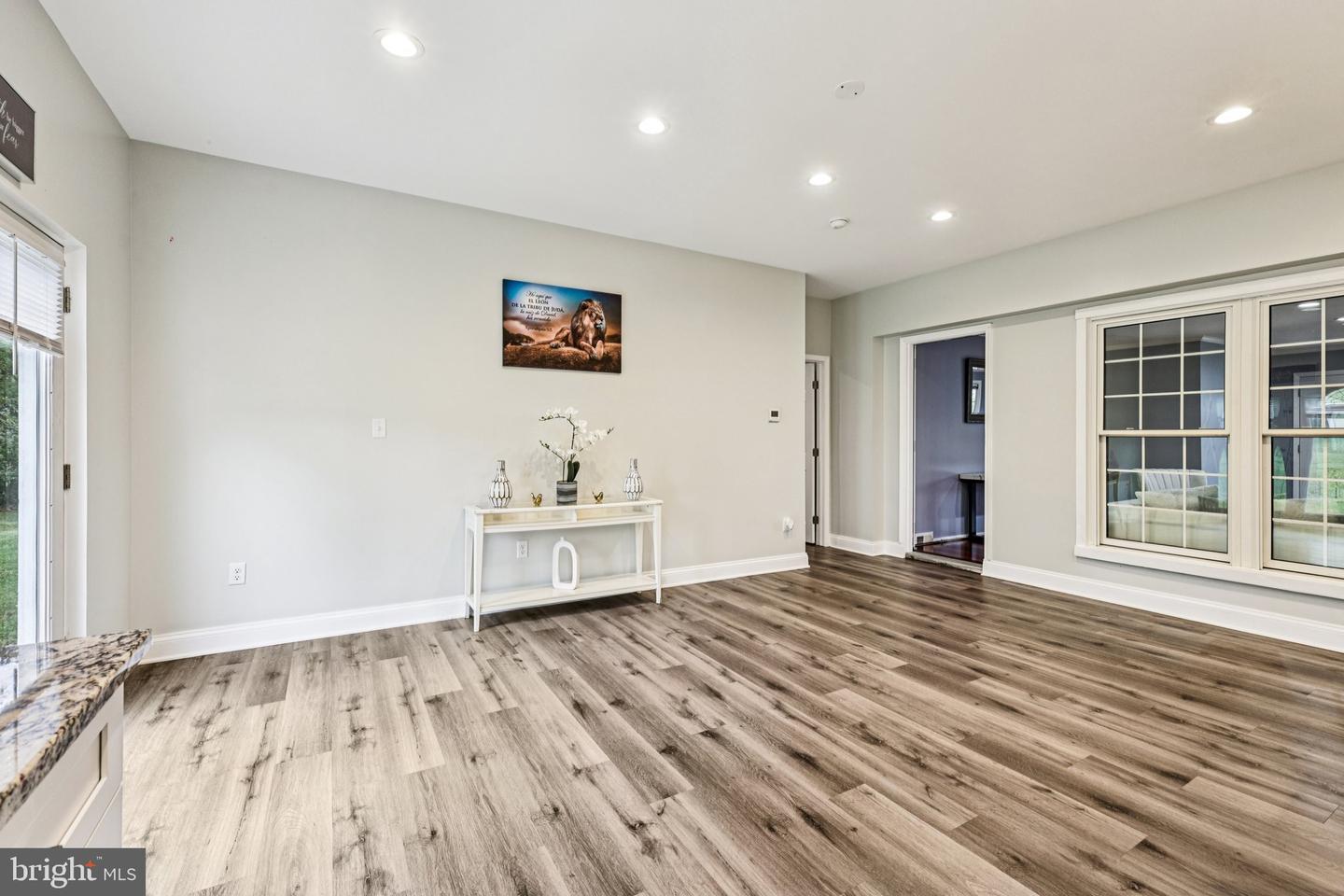 5814 LARPIN LN, ALEXANDRIA, Virginia 22310, 4 Bedrooms Bedrooms, ,3 BathroomsBathrooms,Residential,For sale,5814 LARPIN LN,VAFX2269680 MLS # VAFX2269680