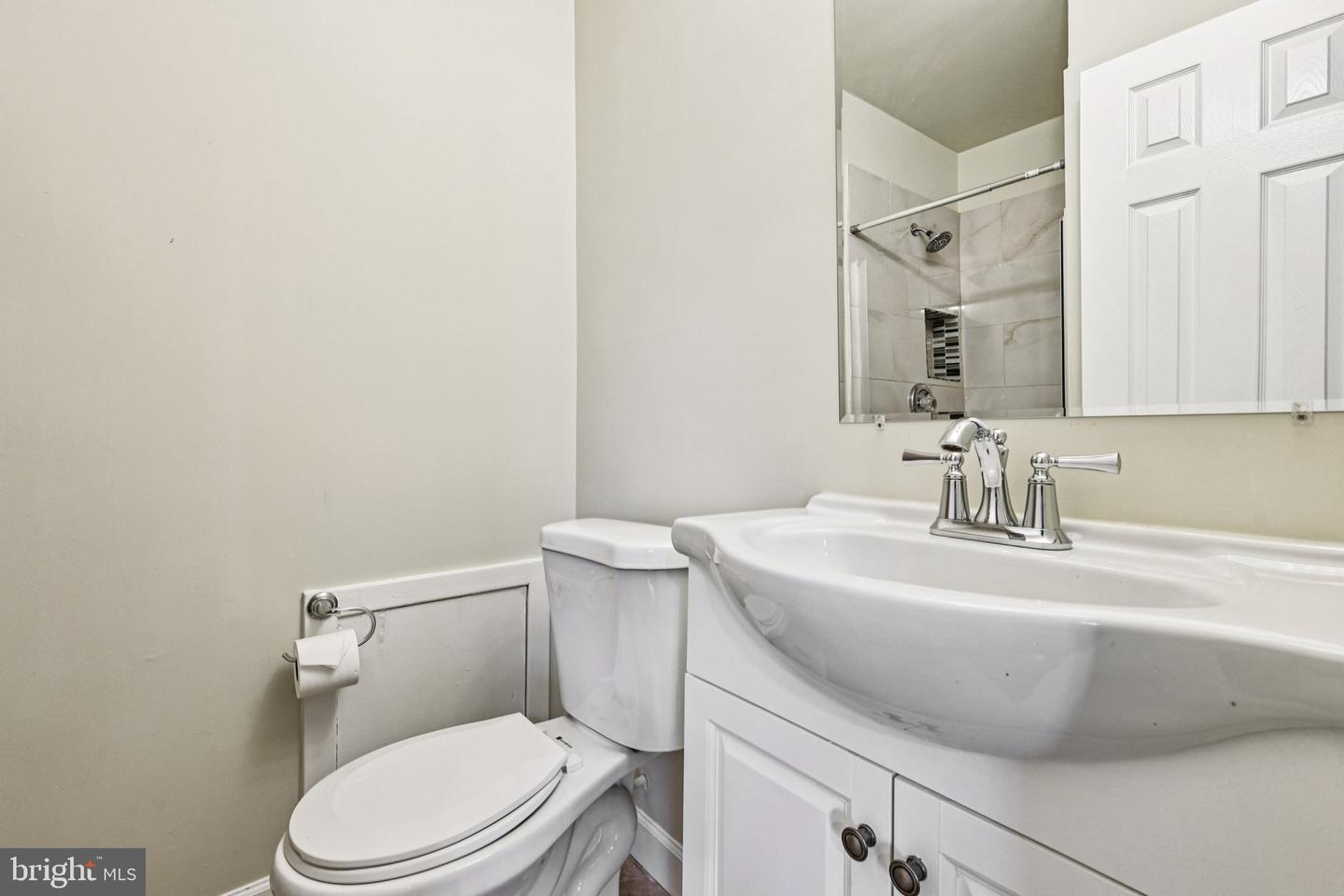 5814 LARPIN LN, ALEXANDRIA, Virginia 22310, 4 Bedrooms Bedrooms, ,3 BathroomsBathrooms,Residential,For sale,5814 LARPIN LN,VAFX2269680 MLS # VAFX2269680