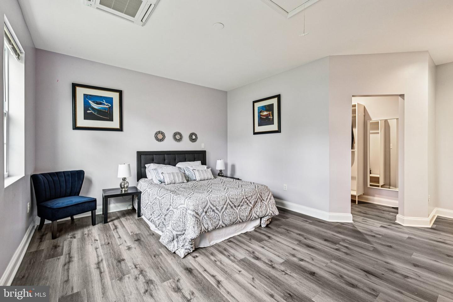 5814 LARPIN LN, ALEXANDRIA, Virginia 22310, 4 Bedrooms Bedrooms, ,3 BathroomsBathrooms,Residential,For sale,5814 LARPIN LN,VAFX2269680 MLS # VAFX2269680