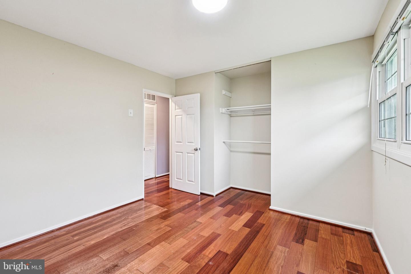 5814 LARPIN LN, ALEXANDRIA, Virginia 22310, 4 Bedrooms Bedrooms, ,3 BathroomsBathrooms,Residential,For sale,5814 LARPIN LN,VAFX2269680 MLS # VAFX2269680