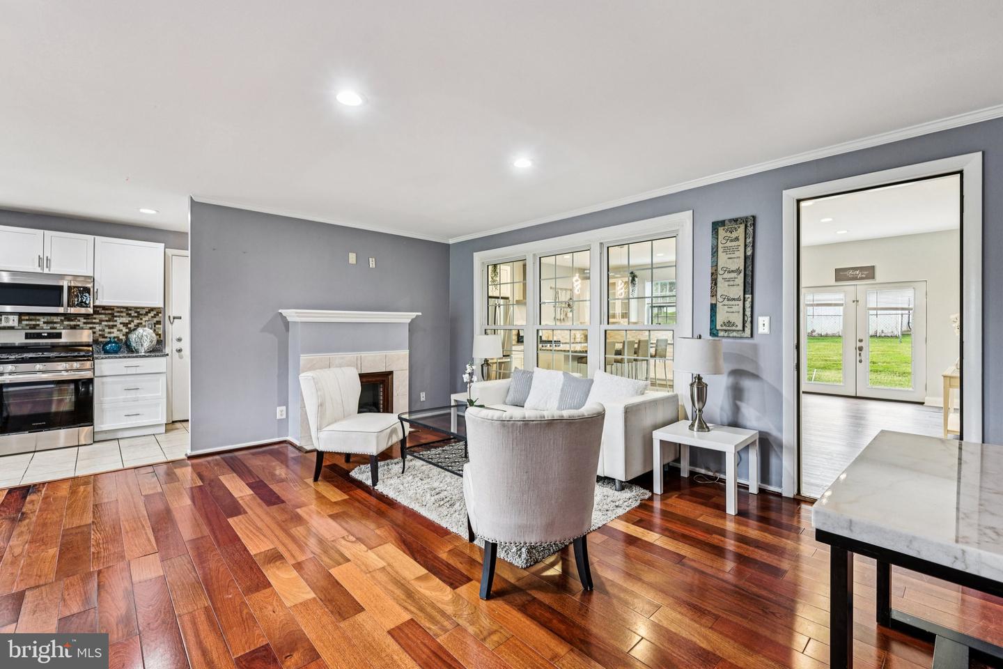 5814 LARPIN LN, ALEXANDRIA, Virginia 22310, 4 Bedrooms Bedrooms, ,3 BathroomsBathrooms,Residential,For sale,5814 LARPIN LN,VAFX2269680 MLS # VAFX2269680