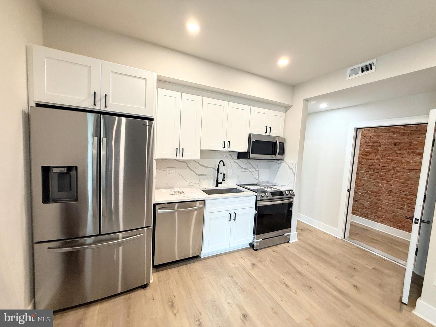1915 BENNING RD NE #101, WASHINGTON, District Of Columbia 20002, 1 Bedroom Bedrooms, ,1 BathroomBathrooms,Residential,For sale,1915 BENNING RD NE #101,DCDC2224598 MLS # DCDC2224598