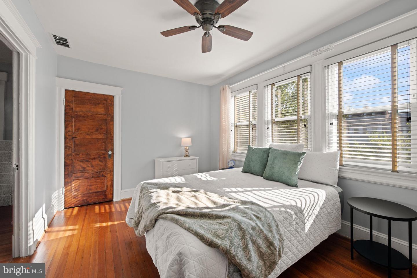 4110 4TH ST NW, WASHINGTON, District Of Columbia 20011, 3 Bedrooms Bedrooms, ,2 BathroomsBathrooms,Residential,For sale,4110 4TH ST NW,DCDC2224618 MLS # DCDC2224618