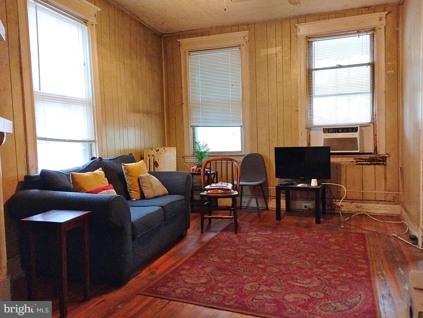 158 W ST NW, WASHINGTON, District Of Columbia 20001, 3 Bedrooms Bedrooms, 5 Rooms Rooms,2 BathroomsBathrooms,Residential,For sale,158 W ST NW,DCDC2224622 MLS # DCDC2224622