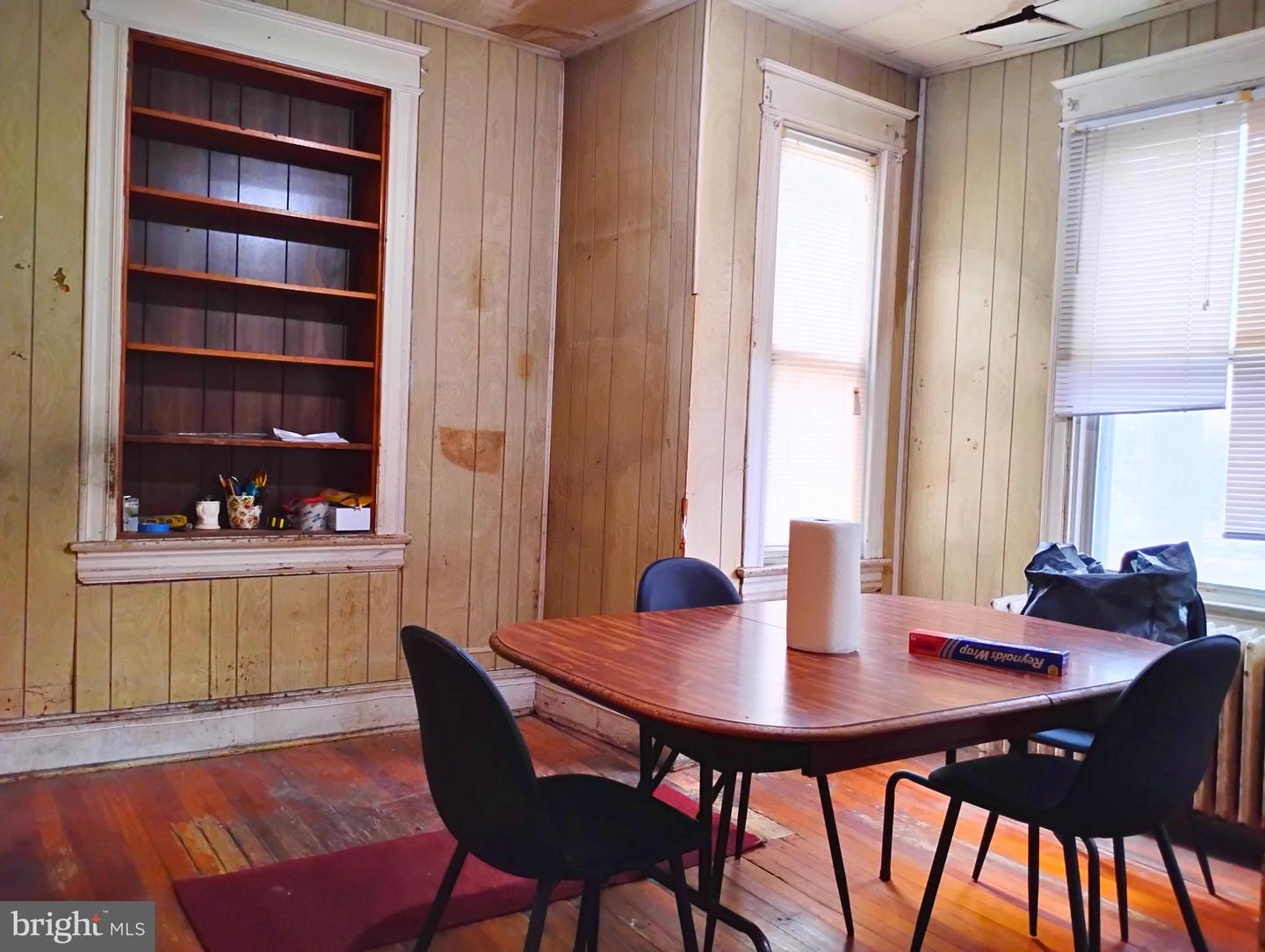 158 W ST NW, WASHINGTON, District Of Columbia 20001, 3 Bedrooms Bedrooms, 5 Rooms Rooms,2 BathroomsBathrooms,Residential,For sale,158 W ST NW,DCDC2224622 MLS # DCDC2224622