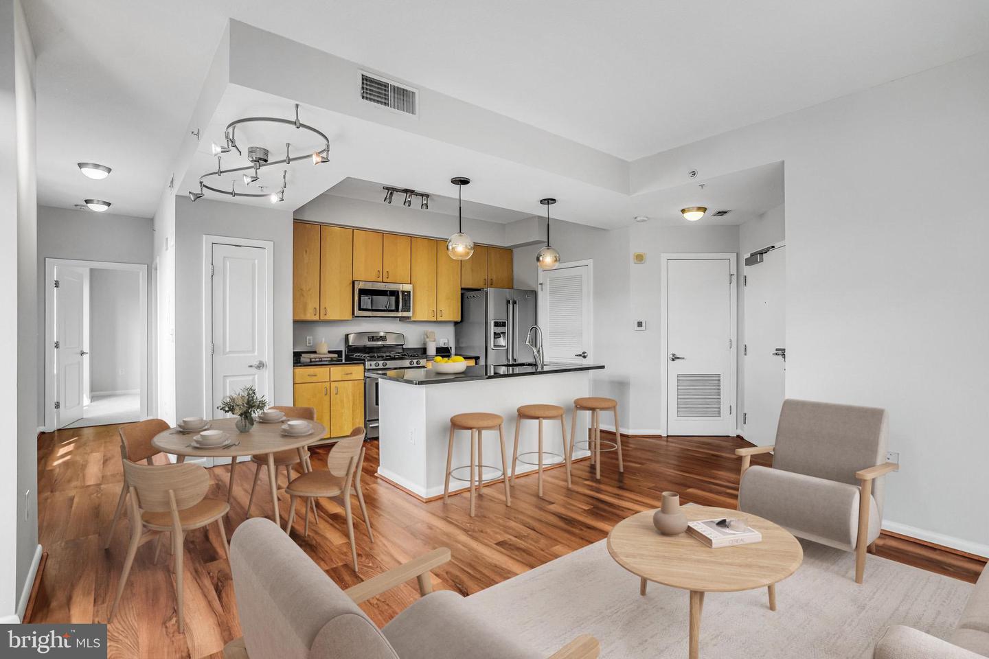 1001 L ST NW #811, WASHINGTON, District Of Columbia 20001, 1 Bedroom Bedrooms, ,1 BathroomBathrooms,Residential,For sale,1001 L ST NW #811,DCDC2192960 MLS # DCDC2192960