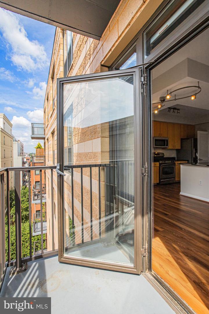 1001 L ST NW #811, WASHINGTON, District Of Columbia 20001, 1 Bedroom Bedrooms, ,1 BathroomBathrooms,Residential,For sale,1001 L ST NW #811,DCDC2192960 MLS # DCDC2192960