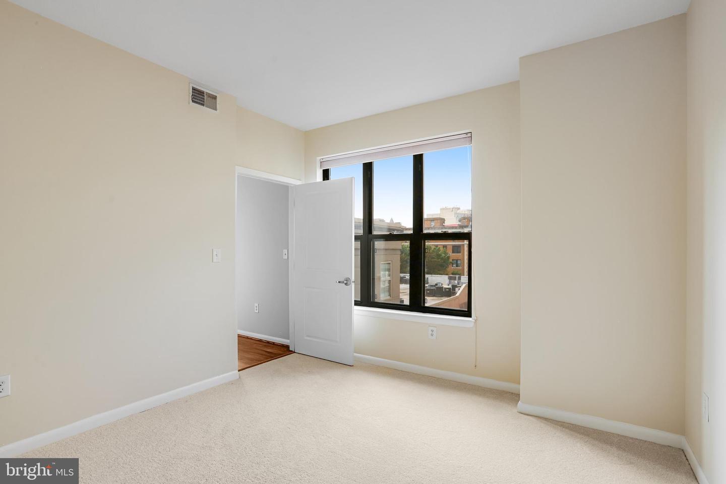 1001 L ST NW #811, WASHINGTON, District Of Columbia 20001, 1 Bedroom Bedrooms, ,1 BathroomBathrooms,Residential,For sale,1001 L ST NW #811,DCDC2192960 MLS # DCDC2192960