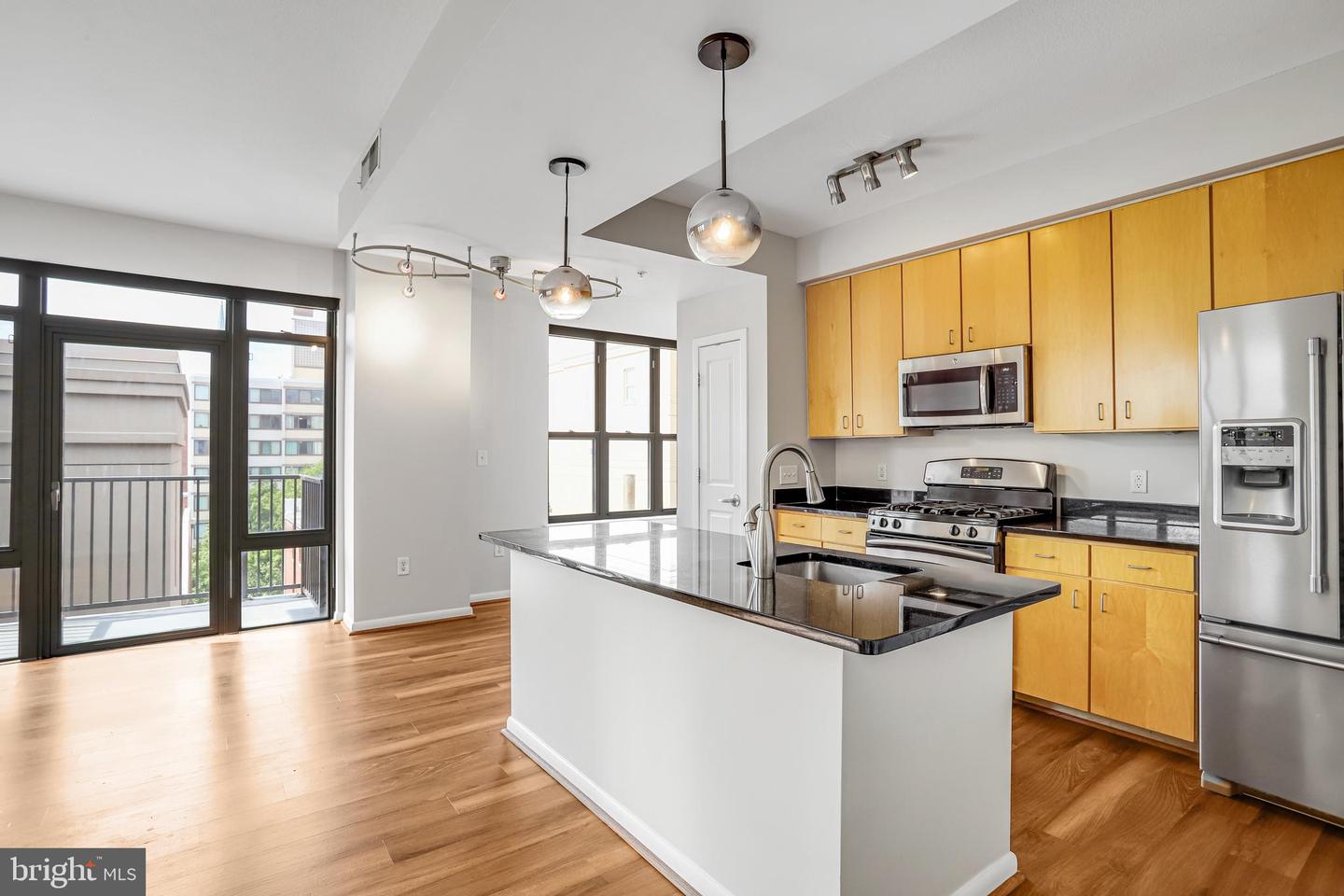 1001 L ST NW #811, WASHINGTON, District Of Columbia 20001, 1 Bedroom Bedrooms, ,1 BathroomBathrooms,Residential,For sale,1001 L ST NW #811,DCDC2192960 MLS # DCDC2192960