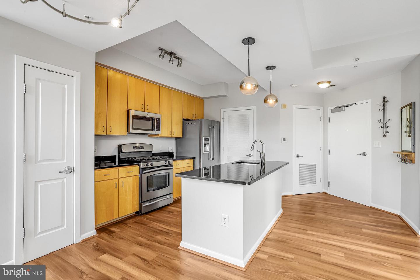 1001 L ST NW #811, WASHINGTON, District Of Columbia 20001, 1 Bedroom Bedrooms, ,1 BathroomBathrooms,Residential,For sale,1001 L ST NW #811,DCDC2192960 MLS # DCDC2192960