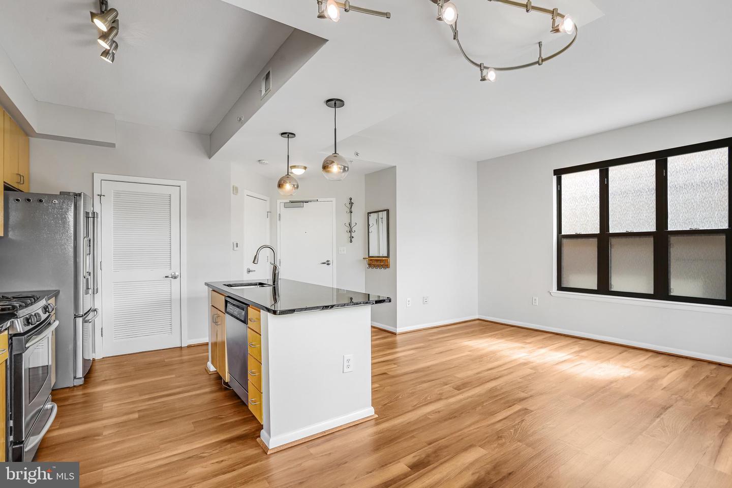 1001 L ST NW #811, WASHINGTON, District Of Columbia 20001, 1 Bedroom Bedrooms, ,1 BathroomBathrooms,Residential,For sale,1001 L ST NW #811,DCDC2192960 MLS # DCDC2192960