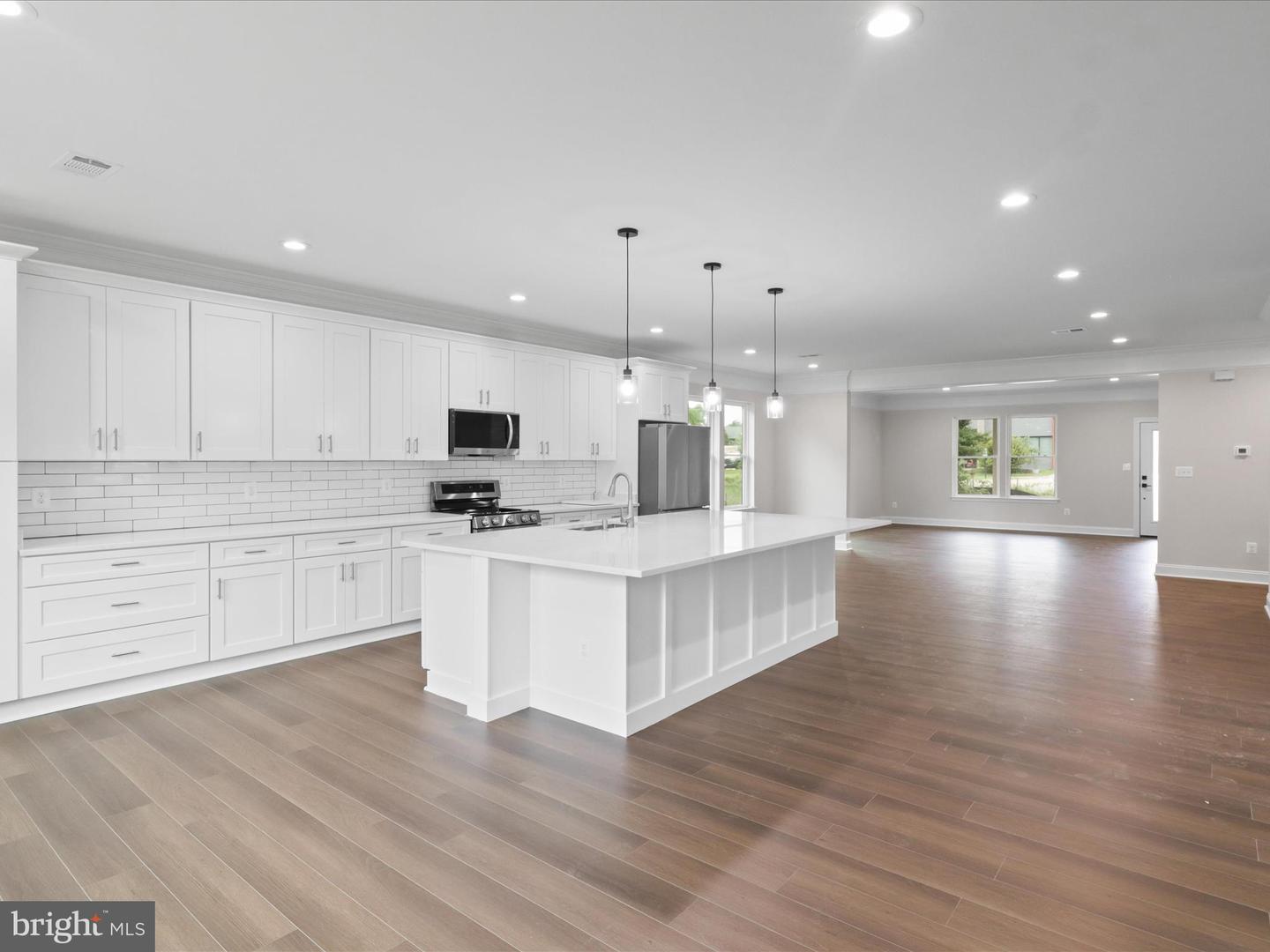 8708 LUKENS LN, ALEXANDRIA, Virginia 22309, 5 Bedrooms Bedrooms, ,4 BathroomsBathrooms,Residential,For sale,8708 LUKENS LN,VAFX2253560 MLS # VAFX2253560