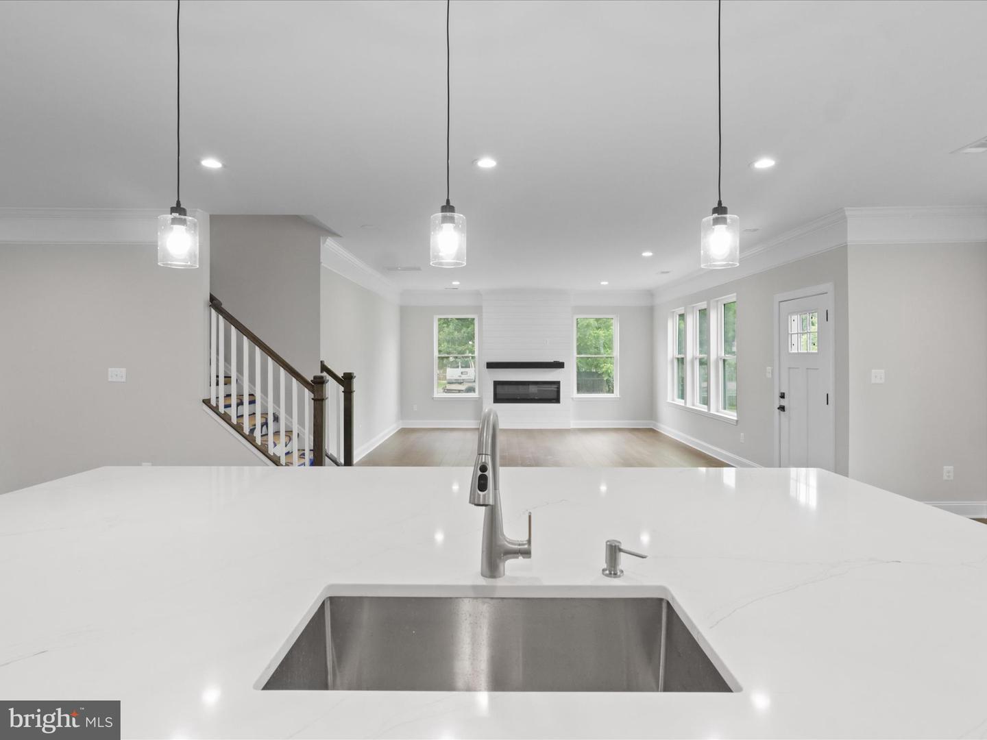8708 LUKENS LN, ALEXANDRIA, Virginia 22309, 5 Bedrooms Bedrooms, ,4 BathroomsBathrooms,Residential,For sale,8708 LUKENS LN,VAFX2253560 MLS # VAFX2253560