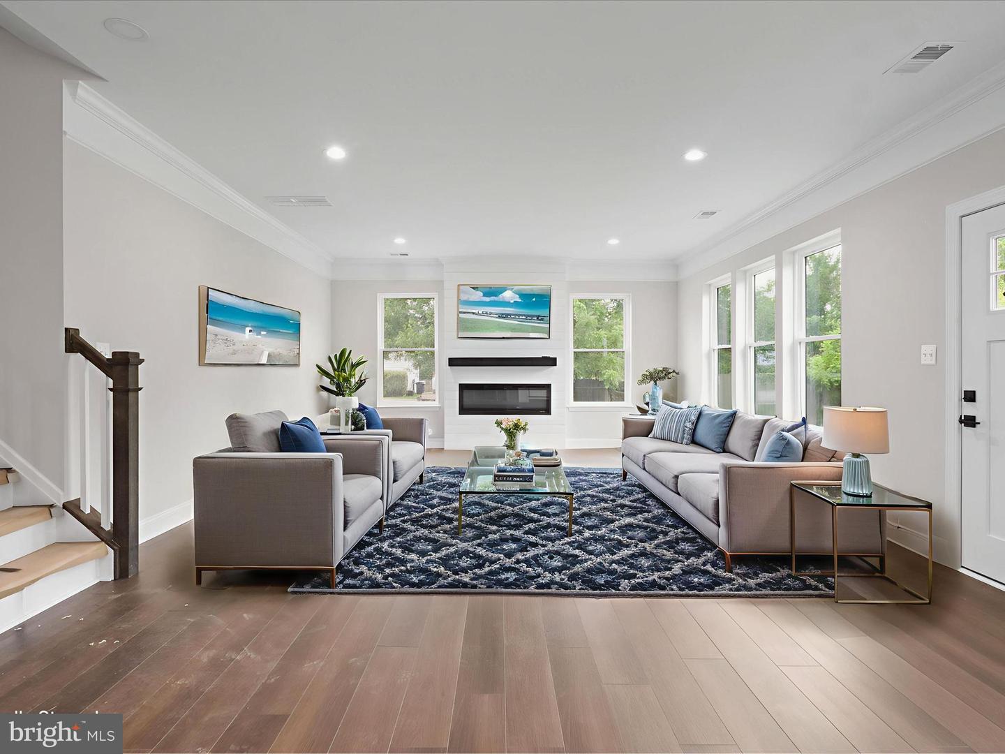 8708 LUKENS LN, ALEXANDRIA, Virginia 22309, 5 Bedrooms Bedrooms, ,4 BathroomsBathrooms,Residential,For sale,8708 LUKENS LN,VAFX2253560 MLS # VAFX2253560