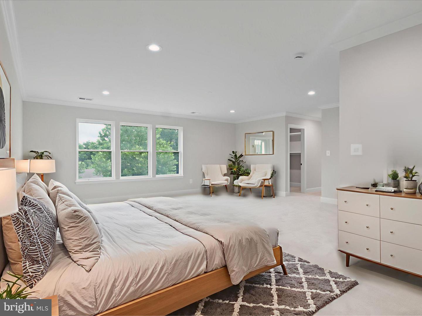 8708 LUKENS LN, ALEXANDRIA, Virginia 22309, 5 Bedrooms Bedrooms, ,4 BathroomsBathrooms,Residential,For sale,8708 LUKENS LN,VAFX2253560 MLS # VAFX2253560