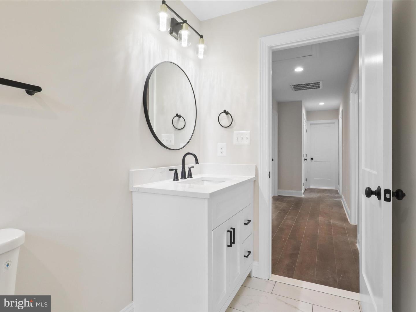 8708 LUKENS LN, ALEXANDRIA, Virginia 22309, 5 Bedrooms Bedrooms, ,4 BathroomsBathrooms,Residential,For sale,8708 LUKENS LN,VAFX2253560 MLS # VAFX2253560