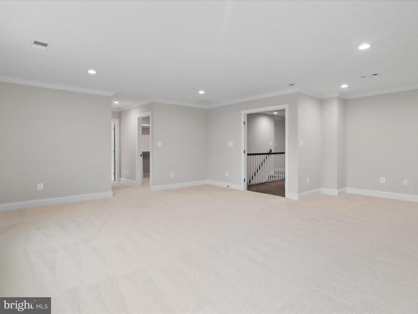 8708 LUKENS LN, ALEXANDRIA, Virginia 22309, 5 Bedrooms Bedrooms, ,4 BathroomsBathrooms,Residential,For sale,8708 LUKENS LN,VAFX2253560 MLS # VAFX2253560