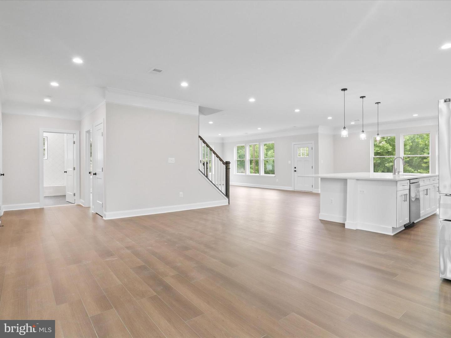 8708 LUKENS LN, ALEXANDRIA, Virginia 22309, 5 Bedrooms Bedrooms, ,4 BathroomsBathrooms,Residential,For sale,8708 LUKENS LN,VAFX2253560 MLS # VAFX2253560