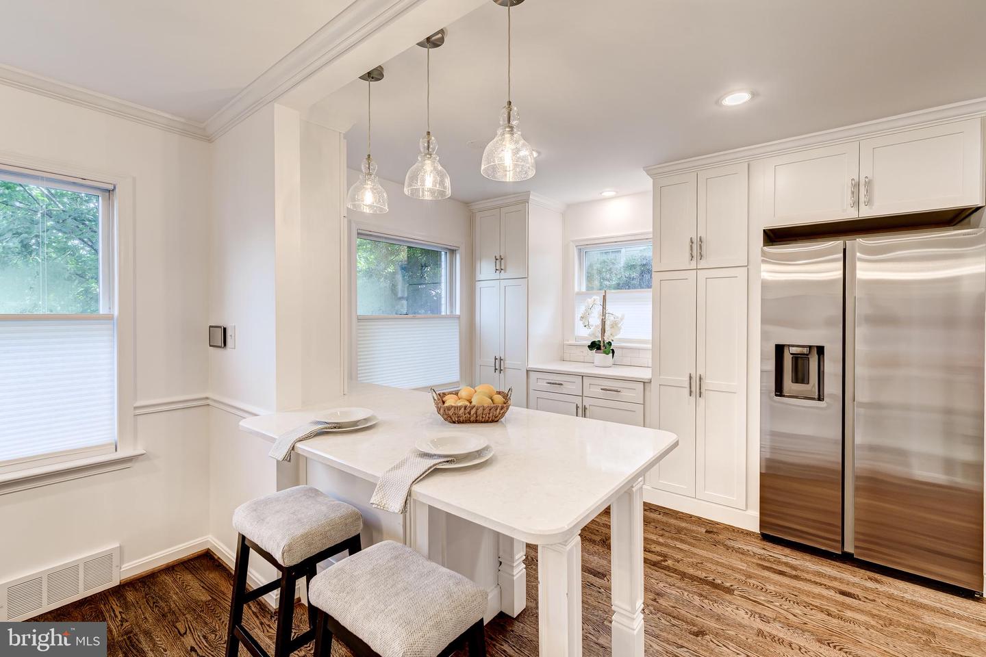 5101 27TH ST N, ARLINGTON, Virginia 22207, 7 Bedrooms Bedrooms, ,5 BathroomsBathrooms,Residential,For sale,5101 27TH ST N,VAAR2060938 MLS # VAAR2060938