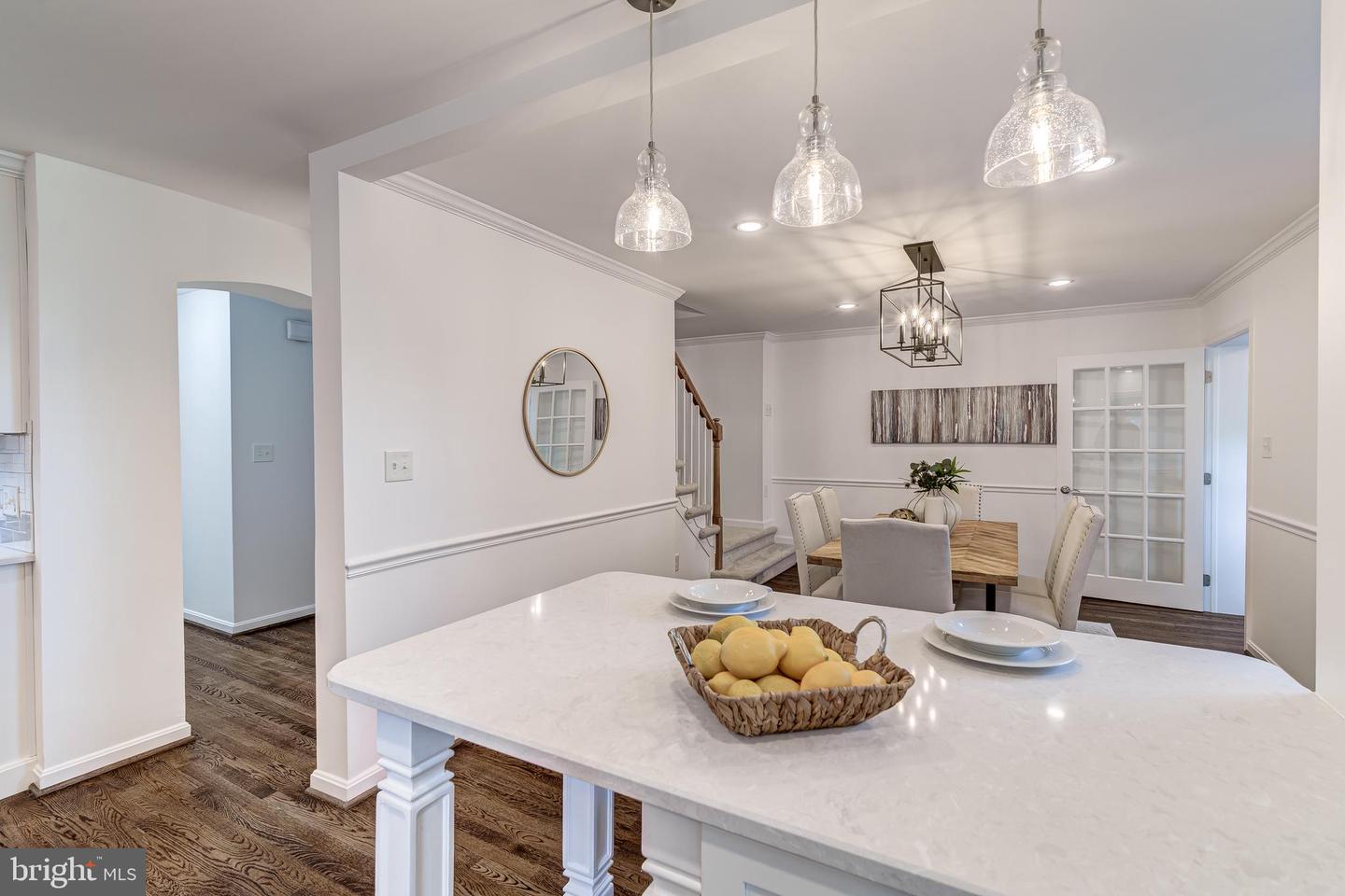 5101 27TH ST N, ARLINGTON, Virginia 22207, 7 Bedrooms Bedrooms, ,5 BathroomsBathrooms,Residential,For sale,5101 27TH ST N,VAAR2060938 MLS # VAAR2060938
